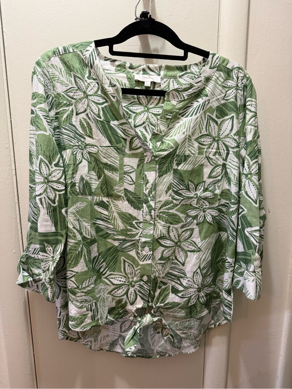 Coral Bay Green and White Floral Button-Front Blouse